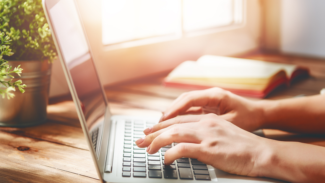 Best Practices for Sharing the News of a Parents Passing Online